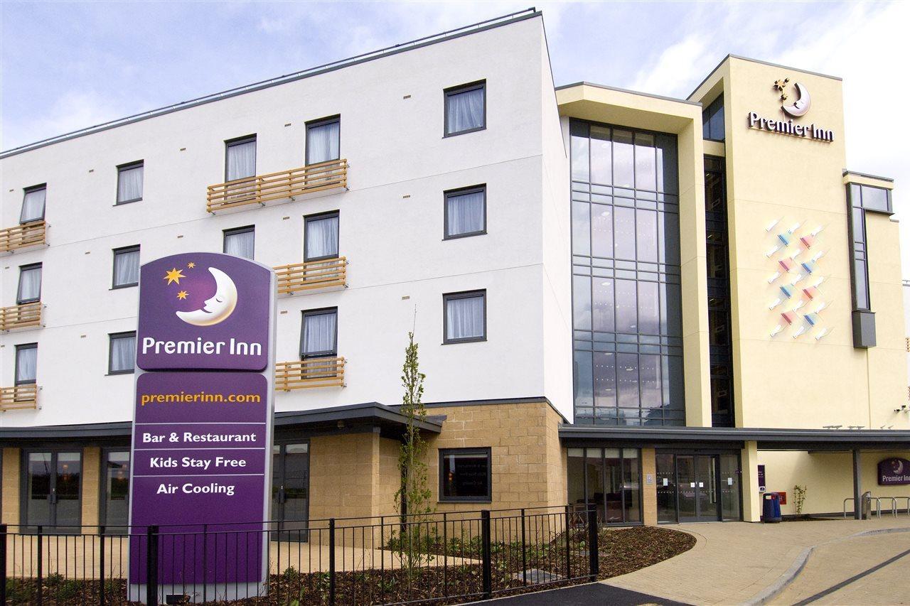 Premier Inn Cambridge Girton  Luaran gambar