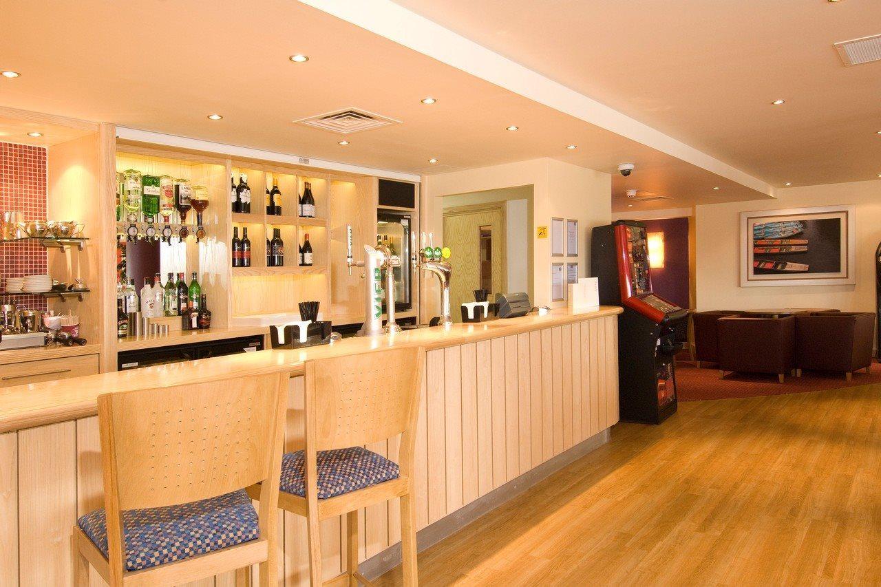 Premier Inn Cambridge Girton  Luaran gambar