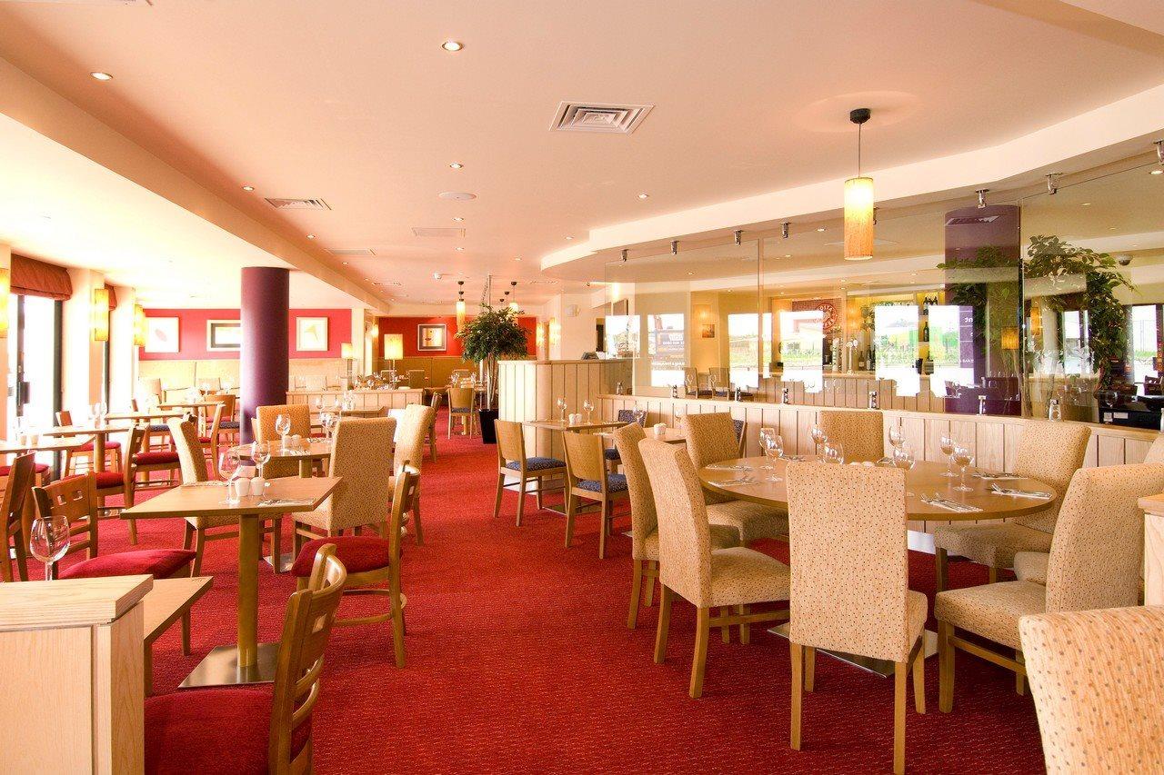 Premier Inn Cambridge Girton  Luaran gambar