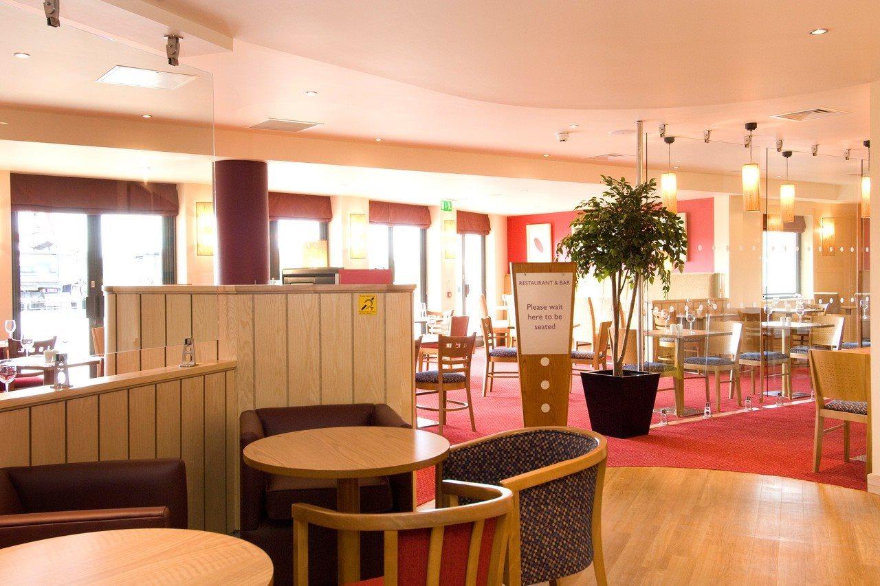Premier Inn Cambridge Girton  Luaran gambar