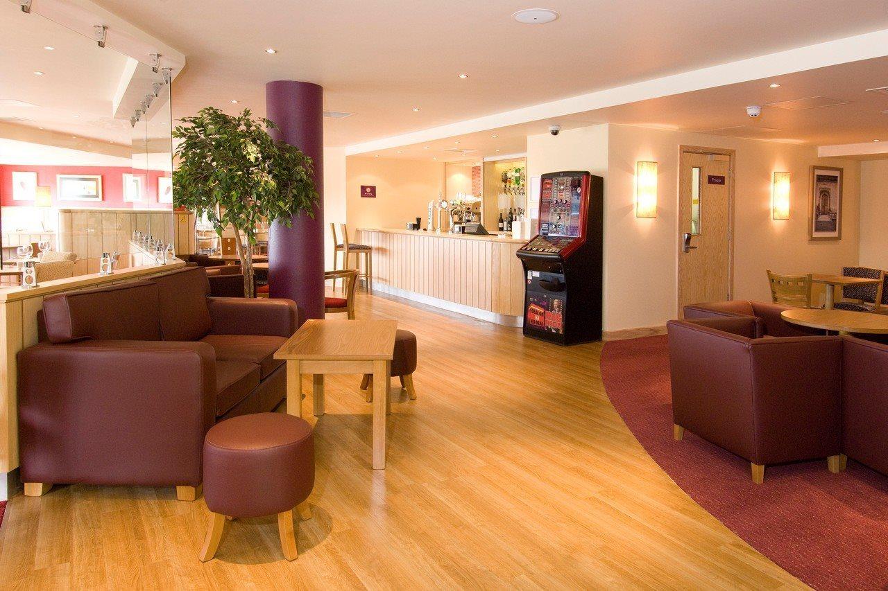 Premier Inn Cambridge Girton  Luaran gambar