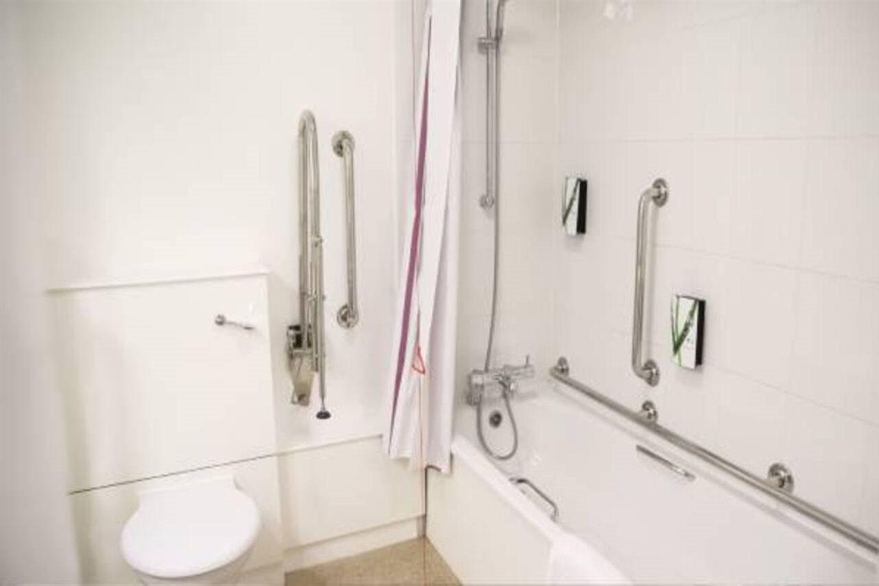 Premier Inn Cambridge Girton  Luaran gambar