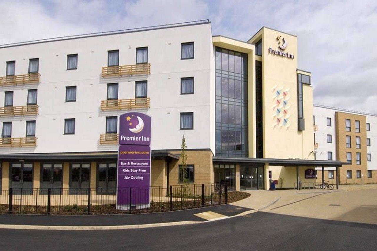 Premier Inn Cambridge Girton  Luaran gambar