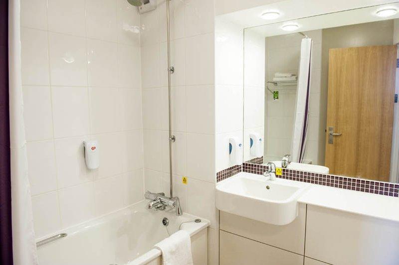 Premier Inn Cambridge Girton  Luaran gambar