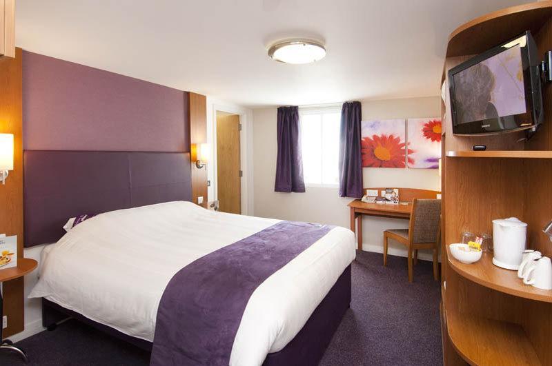 Premier Inn Cambridge Girton  Luaran gambar